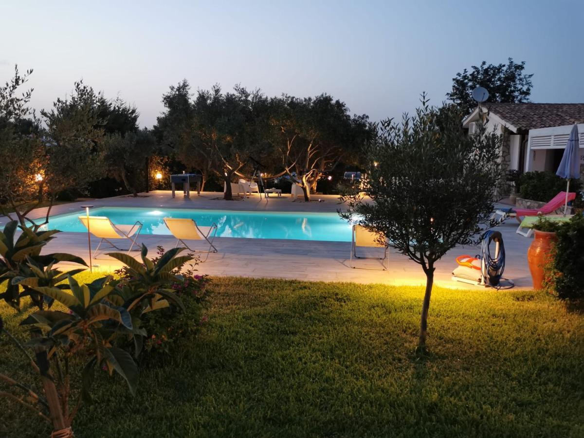 Villa Hibiscus كاستيلاّماري ديل غو المظهر الخارجي الصورة