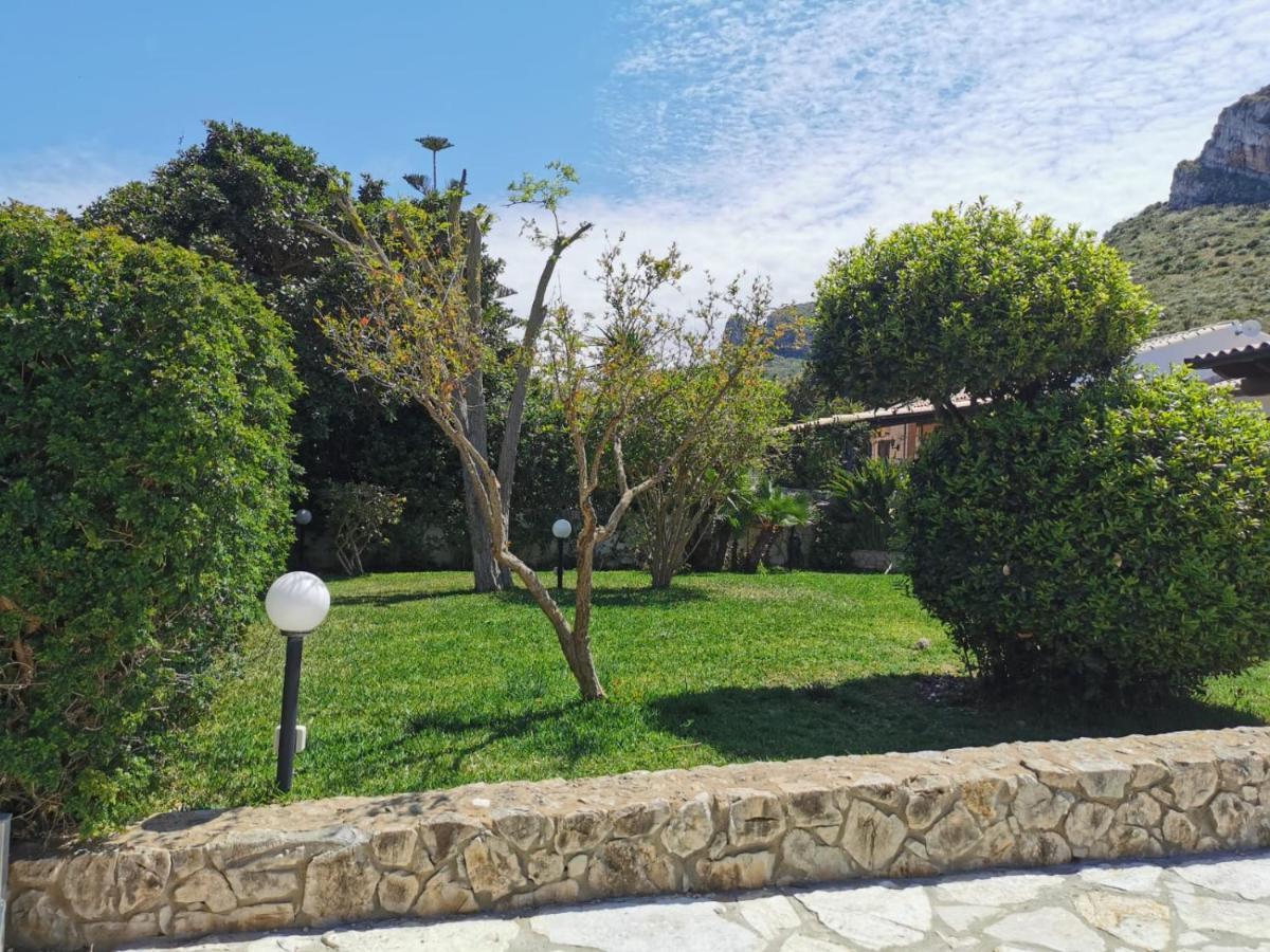 Villa Hibiscus كاستيلاّماري ديل غو المظهر الخارجي الصورة