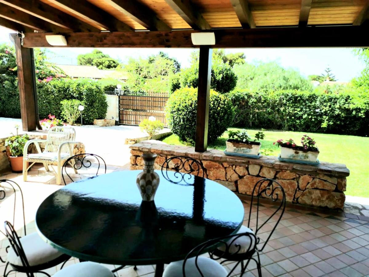 Villa Hibiscus كاستيلاّماري ديل غو المظهر الخارجي الصورة